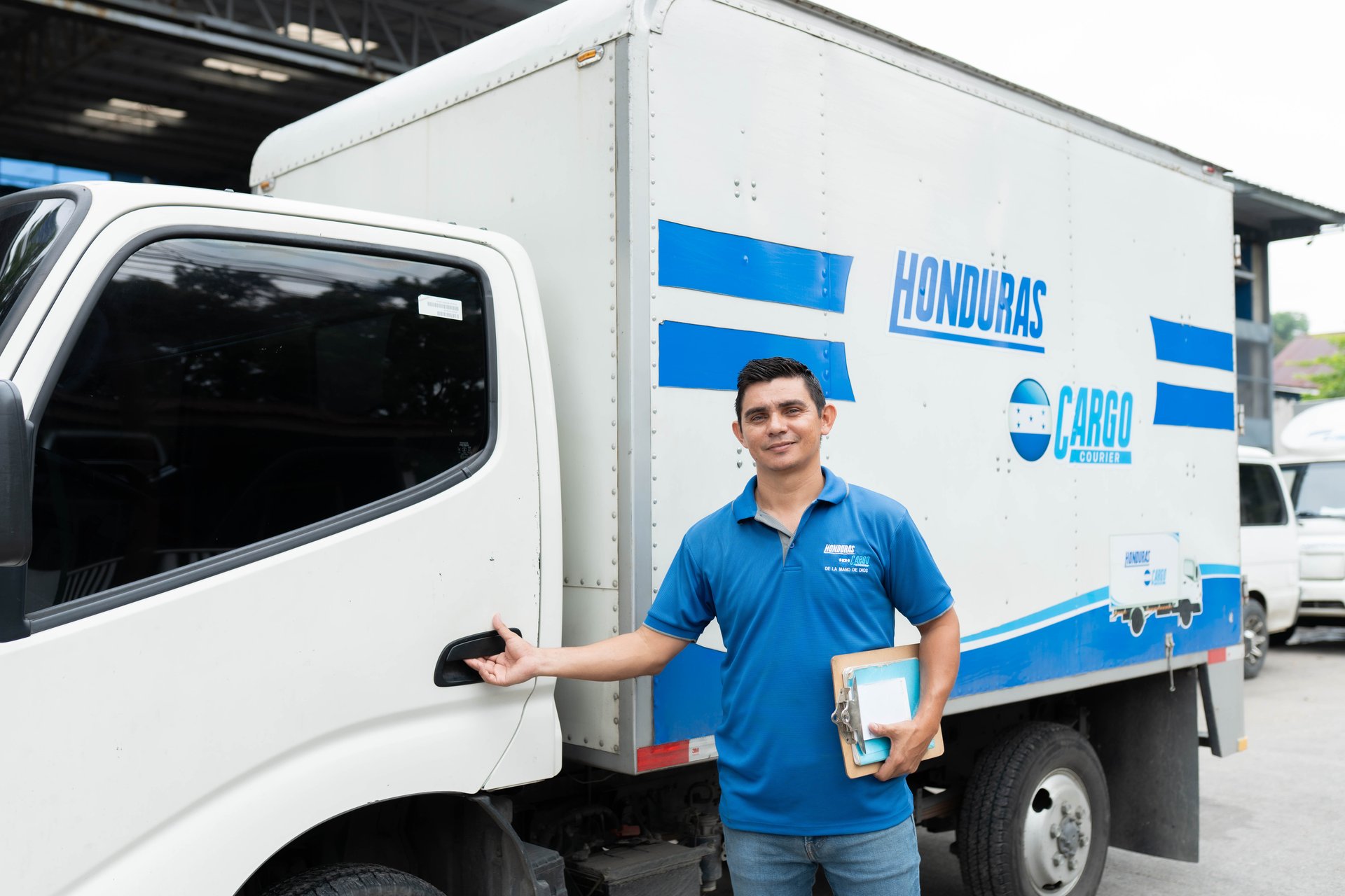 Flota de Honduras Cargo Courier